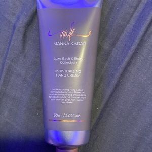 Manna Kadar Moisturizing Hand Cream